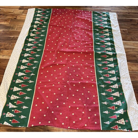 Vintage Christmas Tablecloth Trees Red Green Gold White Approx 60x70 Inches - Picture 1 of 2